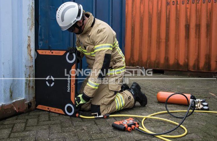 荷馬特holmatro救援起重氣墊應用